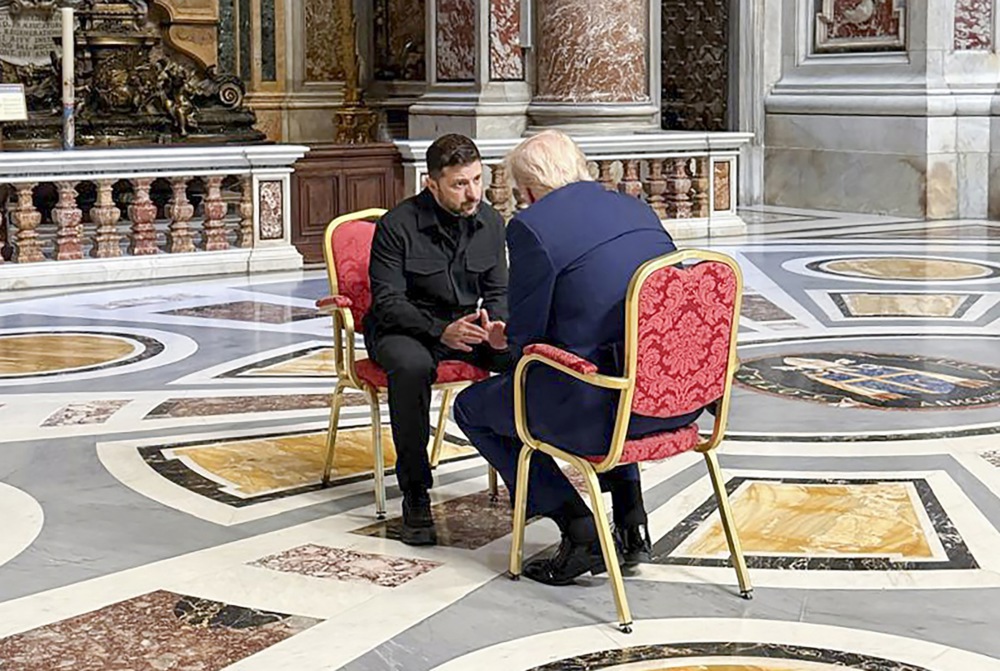 Зеленски најави дека ќе се сретне со Трамп во Вашингтон за да разговара за ракетите „Томахавк“ - Либертас