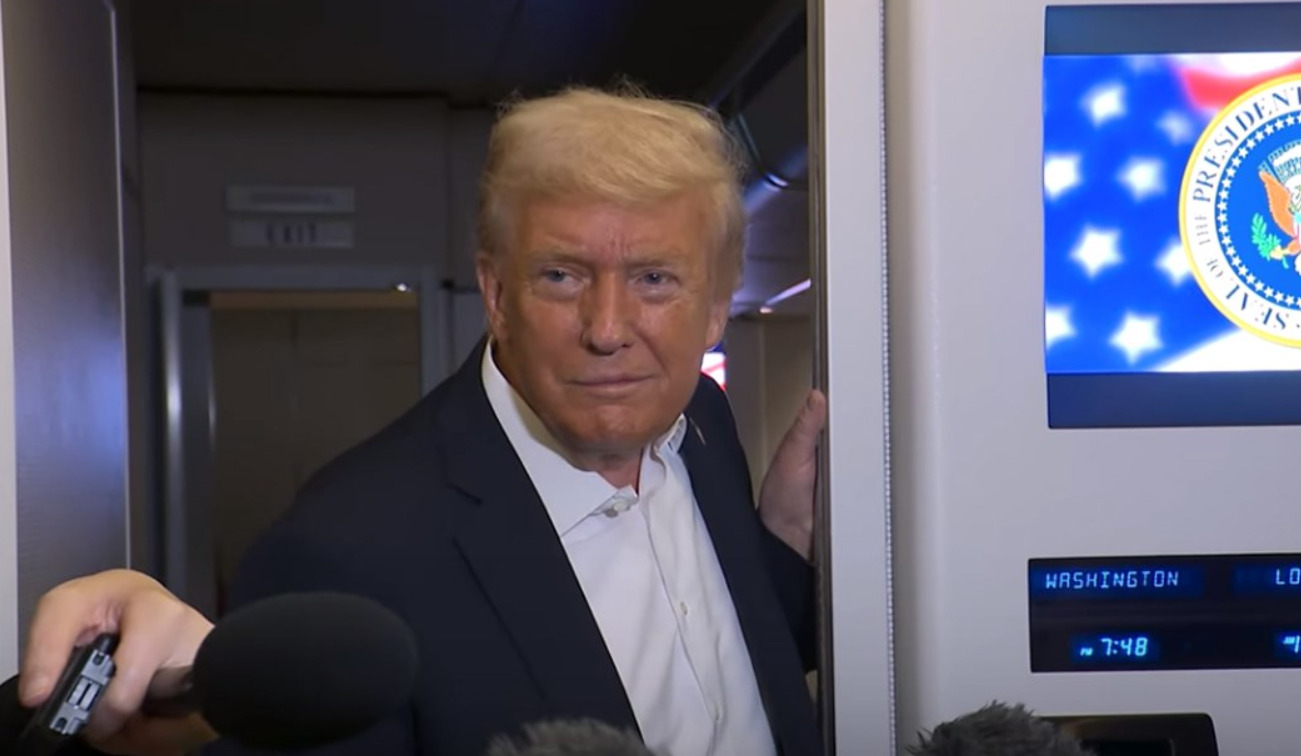 (Видео) Трамп по враќањето од Израел: „Ова беше историски ден за светот“