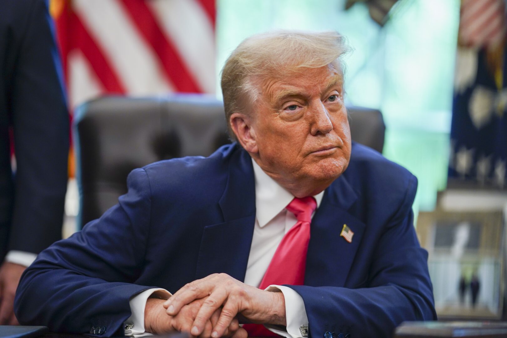 Трамп: Хамас ќе се соочи со тотално уништување ако не се согласи со планот за прекин на огнот