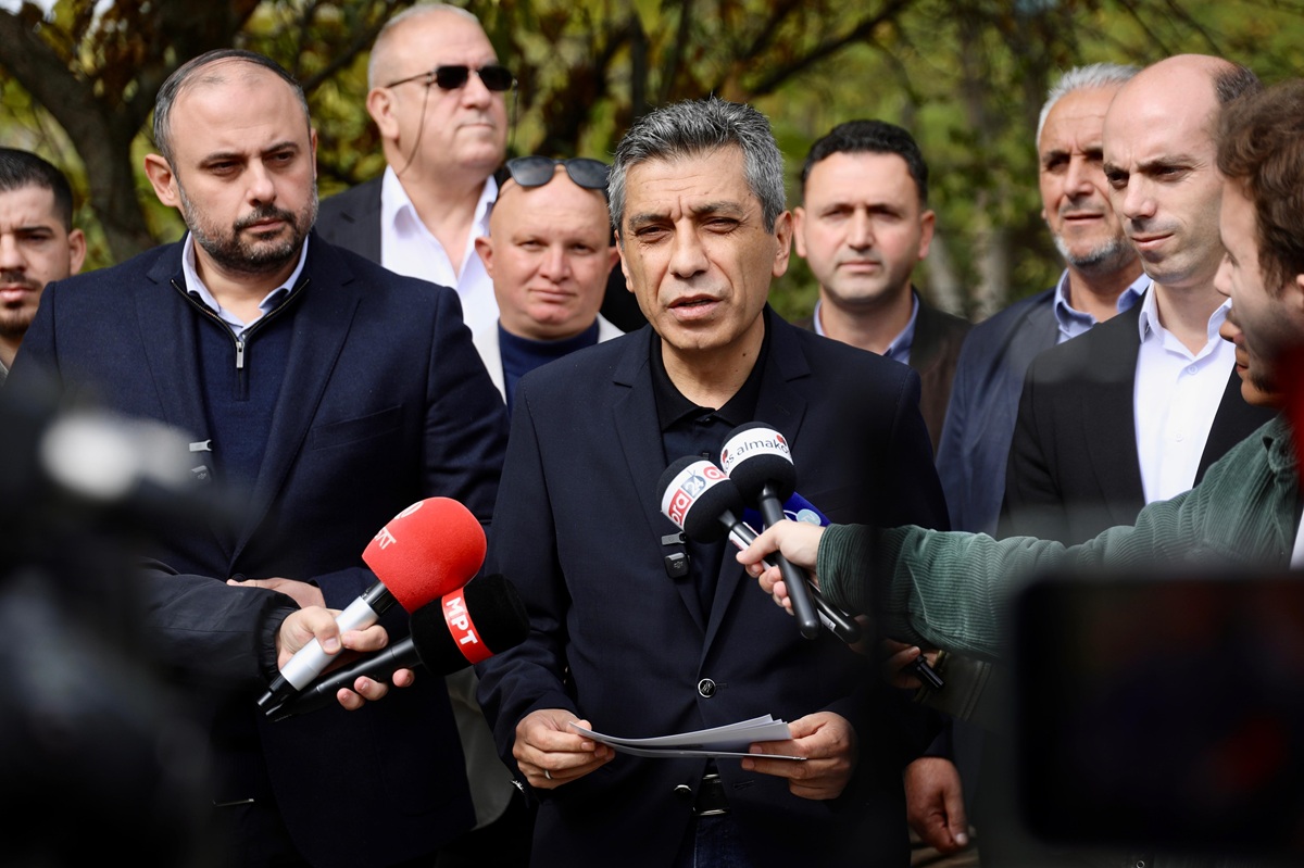 Започна изградбата на оградата околу депонијата „Дрисла“ - Меџити го оствари ветувањето кон жителите на Батинце - Press24