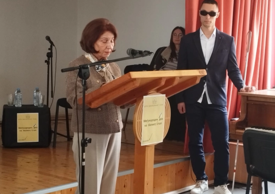 Сиљановска-Давкова: Вистинското слепило не е во очите, туку во нечувствителноста на срцето - Press24