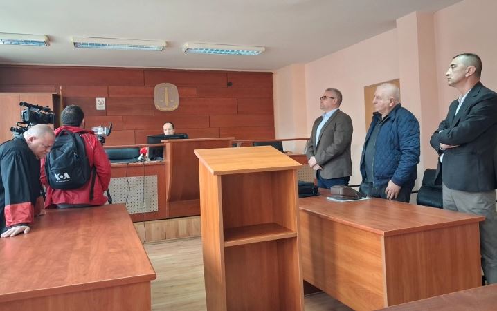 Две години условна казна и 2.500 евра за Мерко за незаконско поставување директори во две училишта | Сител Телевизија