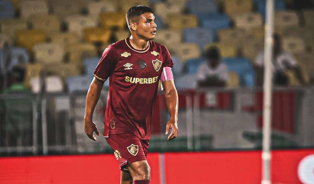 (Видео) На 41 година, сè уште "гази"! GOLAAAAAAÇO DO THIAGO SILVA!!! - SportStation.mk