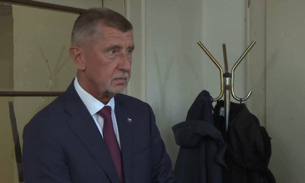 Бабиш: Нема да дадеме ниту круна за Украина, владата нема пари ниту за Чешка - telma.com.mk